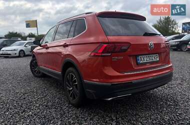 Внедорожник / Кроссовер Volkswagen Tiguan 2019 в 