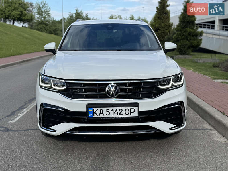 Позашляховик / Кросовер Volkswagen Tiguan 2023 в Києві