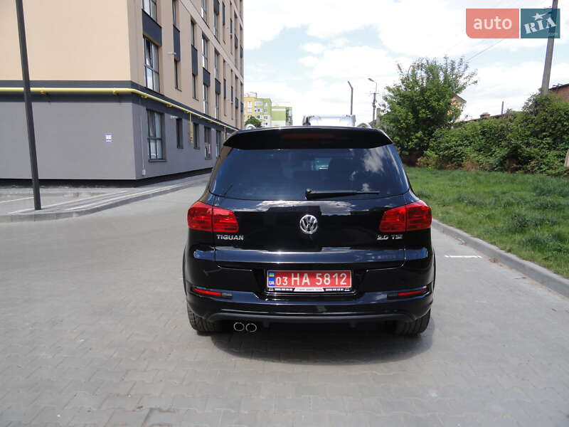 Внедорожник / Кроссовер Volkswagen Tiguan 2015 в Луцке