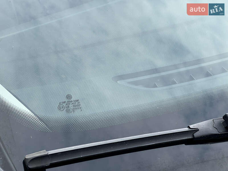 Внедорожник / Кроссовер Volkswagen Tiguan 2018 в Днепре