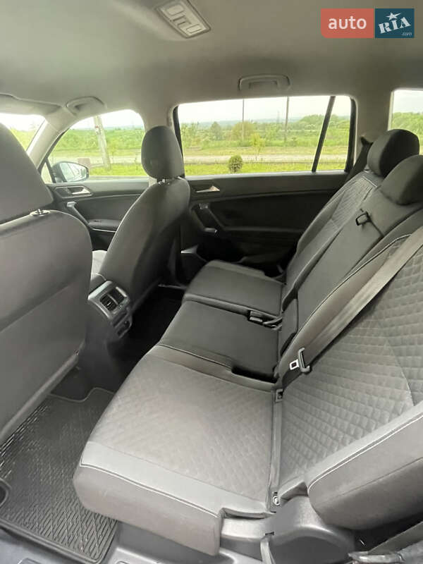 Внедорожник / Кроссовер Volkswagen Tiguan 2020 в Львове фото 27 Внедорожник / Кроссовер Volkswagen Tiguan 2020 в Львове