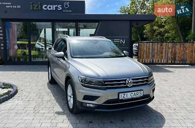 Внедорожник / Кроссовер Volkswagen Tiguan 2019 в Львове