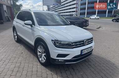 Позашляховик / Кросовер Volkswagen Tiguan 2020 в Києві