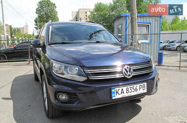 Внедорожник / Кроссовер Volkswagen Tiguan 2011 в Киеве