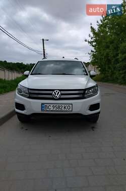 Позашляховик / Кросовер Volkswagen Tiguan 2014 в Львові