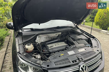 Внедорожник / Кроссовер Volkswagen Tiguan 2013 в 