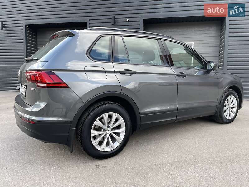 Внедорожник / Кроссовер Volkswagen Tiguan 2019 в Киеве