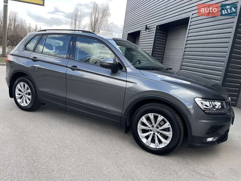 Внедорожник / Кроссовер Volkswagen Tiguan 2019 в Киеве