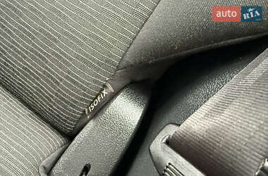 Позашляховик / Кросовер Volkswagen Tiguan 2012 в 