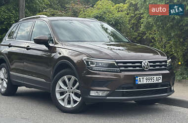 Внедорожник / Кроссовер Volkswagen Tiguan 2017 в Львове
