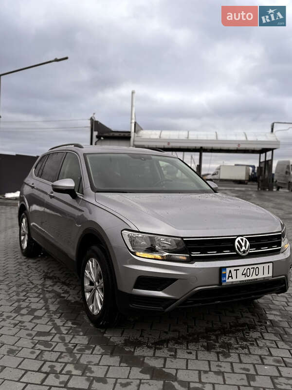 Внедорожник / Кроссовер Volkswagen Tiguan 2019 в Ивано-Франковске