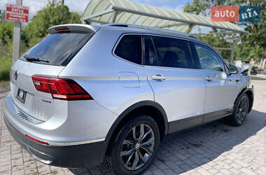 Внедорожник / Кроссовер Volkswagen Tiguan 2022 в 