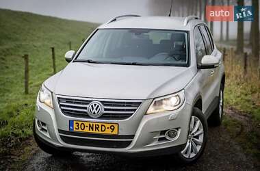 Внедорожник / Кроссовер Volkswagen Tiguan 2010 в Стрые
