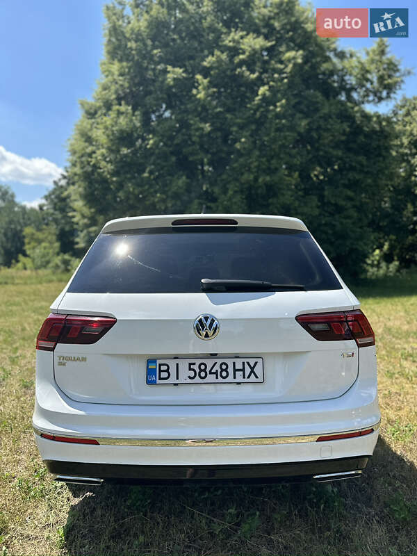 Внедорожник / Кроссовер Volkswagen Tiguan 2018 в Лохвице