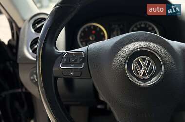 Позашляховик / Кросовер Volkswagen Tiguan 2013 в 