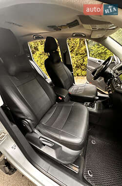Внедорожник / Кроссовер Volkswagen Tiguan 2012 в 