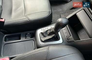 Внедорожник / Кроссовер Volkswagen Tiguan 2012 в 