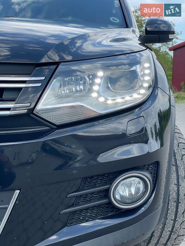 Внедорожник / Кроссовер Volkswagen Tiguan 2015 в Дрогобыче