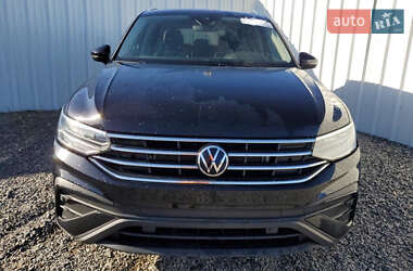 Внедорожник / Кроссовер Volkswagen Tiguan 2023 в Львове