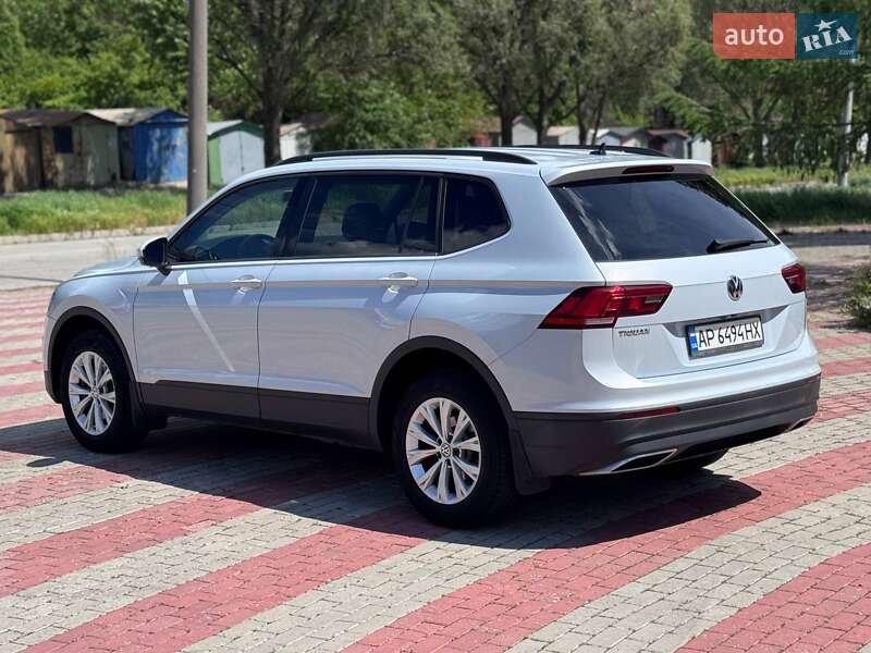 Внедорожник / Кроссовер Volkswagen Tiguan 2018 в Запорожье