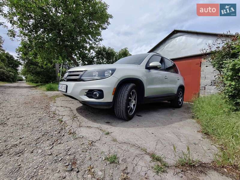 Volkswagen Tiguan 2011