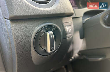 Внедорожник / Кроссовер Volkswagen Tiguan 2015 в 