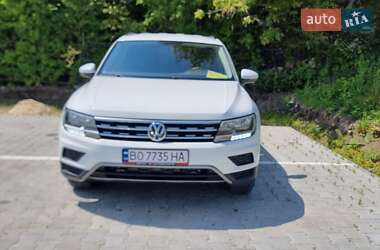 Внедорожник / Кроссовер Volkswagen Tiguan 2017 в Тернополе