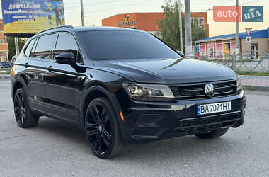 Внедорожник / Кроссовер Volkswagen Tiguan 2019 в Кропивницком