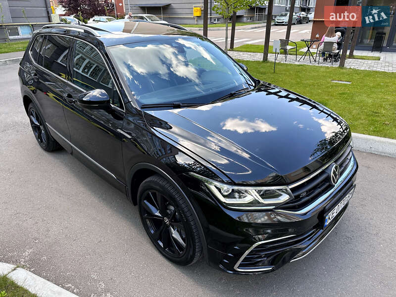 Позашляховик / Кросовер Volkswagen Tiguan 2023 в Києві