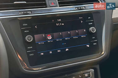 Позашляховик / Кросовер Volkswagen Tiguan 2019 в 