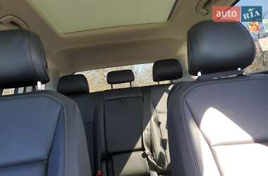 Внедорожник / Кроссовер Volkswagen Tiguan 2019 в 