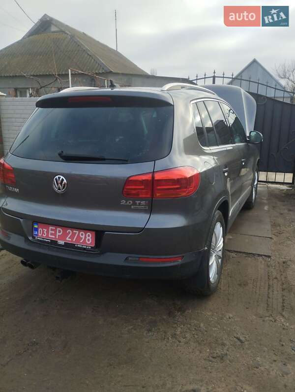 Внедорожник / Кроссовер Volkswagen Tiguan 2014 в Кривом Роге
