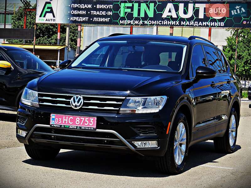 Позашляховик / Кросовер Volkswagen Tiguan 2019 в 