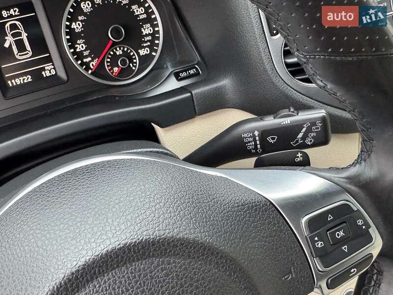 Позашляховик / Кросовер Volkswagen Tiguan 2016 в Луцьку