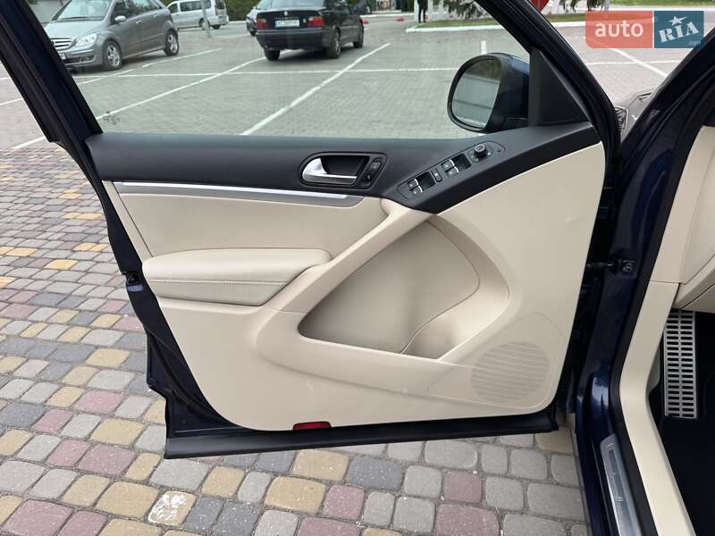 Позашляховик / Кросовер Volkswagen Tiguan 2016 в Луцьку
