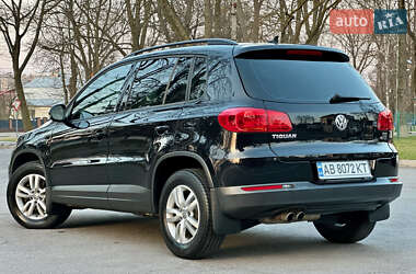 Внедорожник / Кроссовер Volkswagen Tiguan 2017 в 