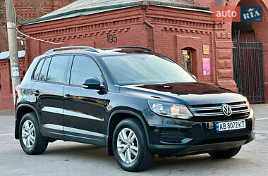 Внедорожник / Кроссовер Volkswagen Tiguan 2017 в 