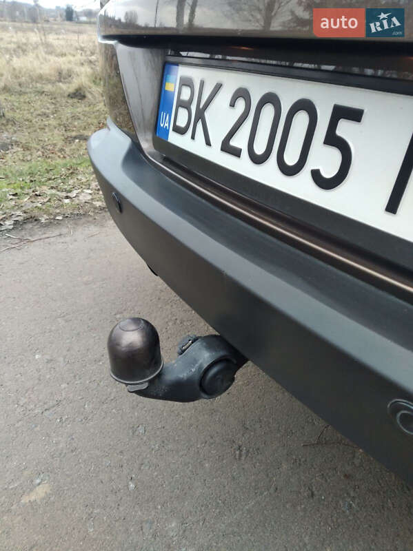 Внедорожник / Кроссовер Volkswagen Tiguan 2012 в Ровно