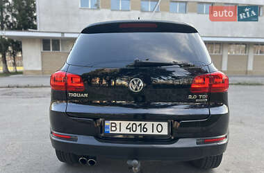 Внедорожник / Кроссовер Volkswagen Tiguan 2013 в 
