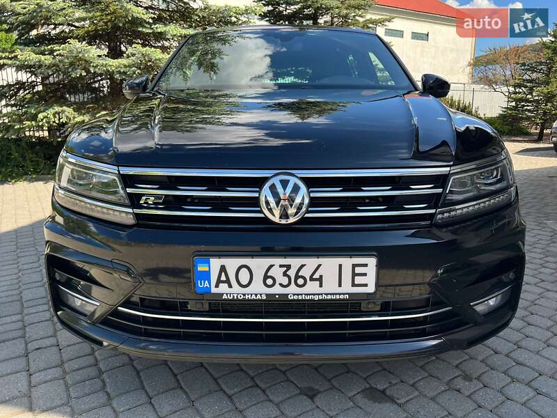 Внедорожник / Кроссовер Volkswagen Tiguan 2020 в Ужгороде