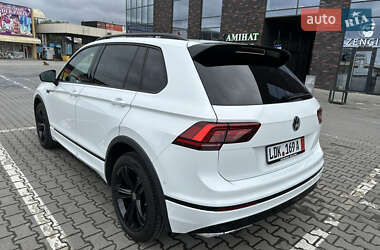Внедорожник / Кроссовер Volkswagen Tiguan 2020 в 