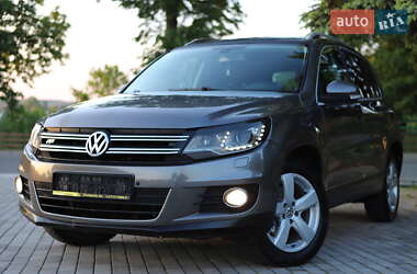 Позашляховик / Кросовер Volkswagen Tiguan 2014 в 