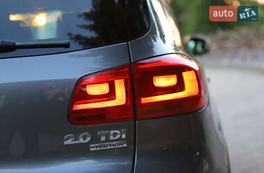 Позашляховик / Кросовер Volkswagen Tiguan 2014 в 