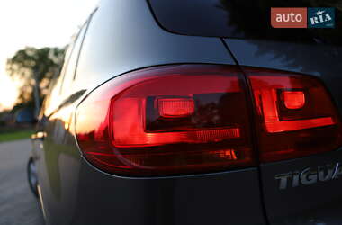 Позашляховик / Кросовер Volkswagen Tiguan 2014 в 