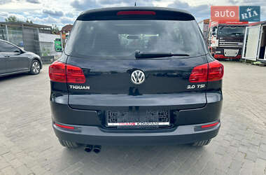 Позашляховик / Кросовер Volkswagen Tiguan 2012 в 
