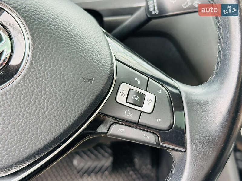 Внедорожник / Кроссовер Volkswagen Tiguan 2018 в Харькове