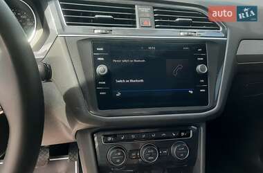 Внедорожник / Кроссовер Volkswagen Tiguan 2020 в 