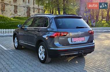 Позашляховик / Кросовер Volkswagen Tiguan 2020 в 