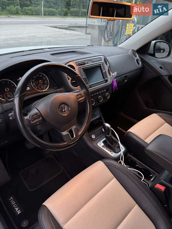Внедорожник / Кроссовер Volkswagen Tiguan 2016 в Белой Церкви
