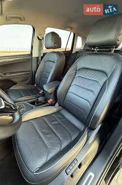 Внедорожник / Кроссовер Volkswagen Tiguan 2019 в 